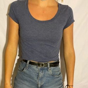 Blue cropped shirt
